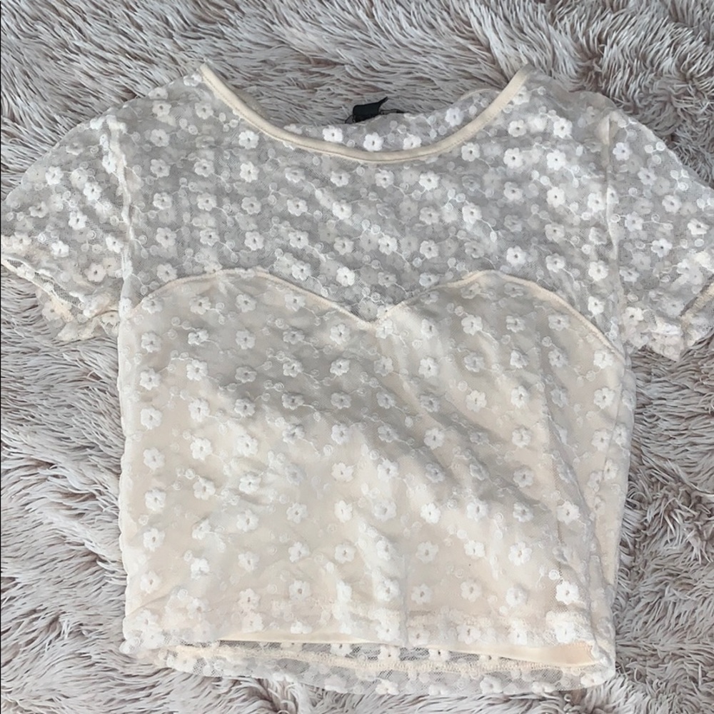 Crop top